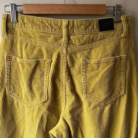 𝅺BDG Urban Outfitters Corduroy Jeans Pants Womens Size 28 Yellow Mom High Rise - Picture 4 of 13